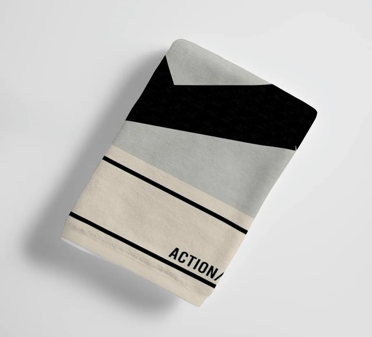 Warrior Handtuch von TheArtstudio