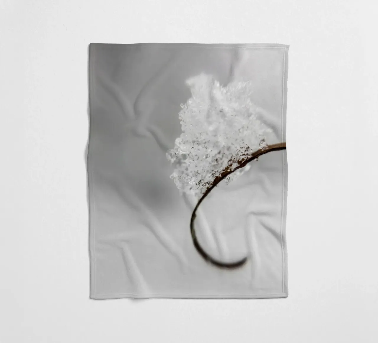 Macro design invernale minimalista coperta in pile da Whole©