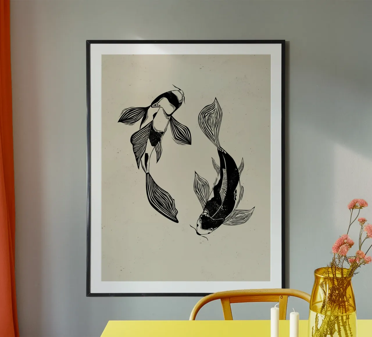 Pesci Koi poster con telaio in legno da Indigo Rain