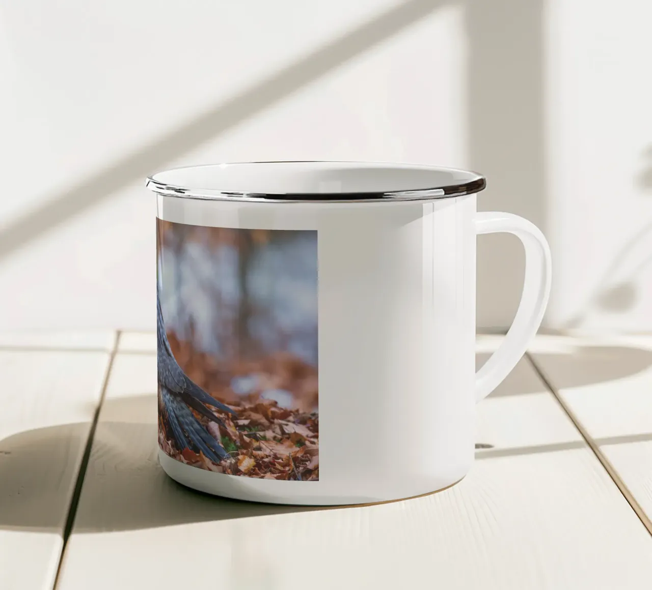 Falco pellegrino tazza in smalto da Dave Hare Photography