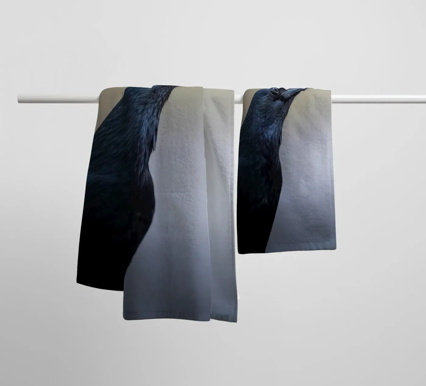 Crow asciugamano da bagno da Tom's Wildlife