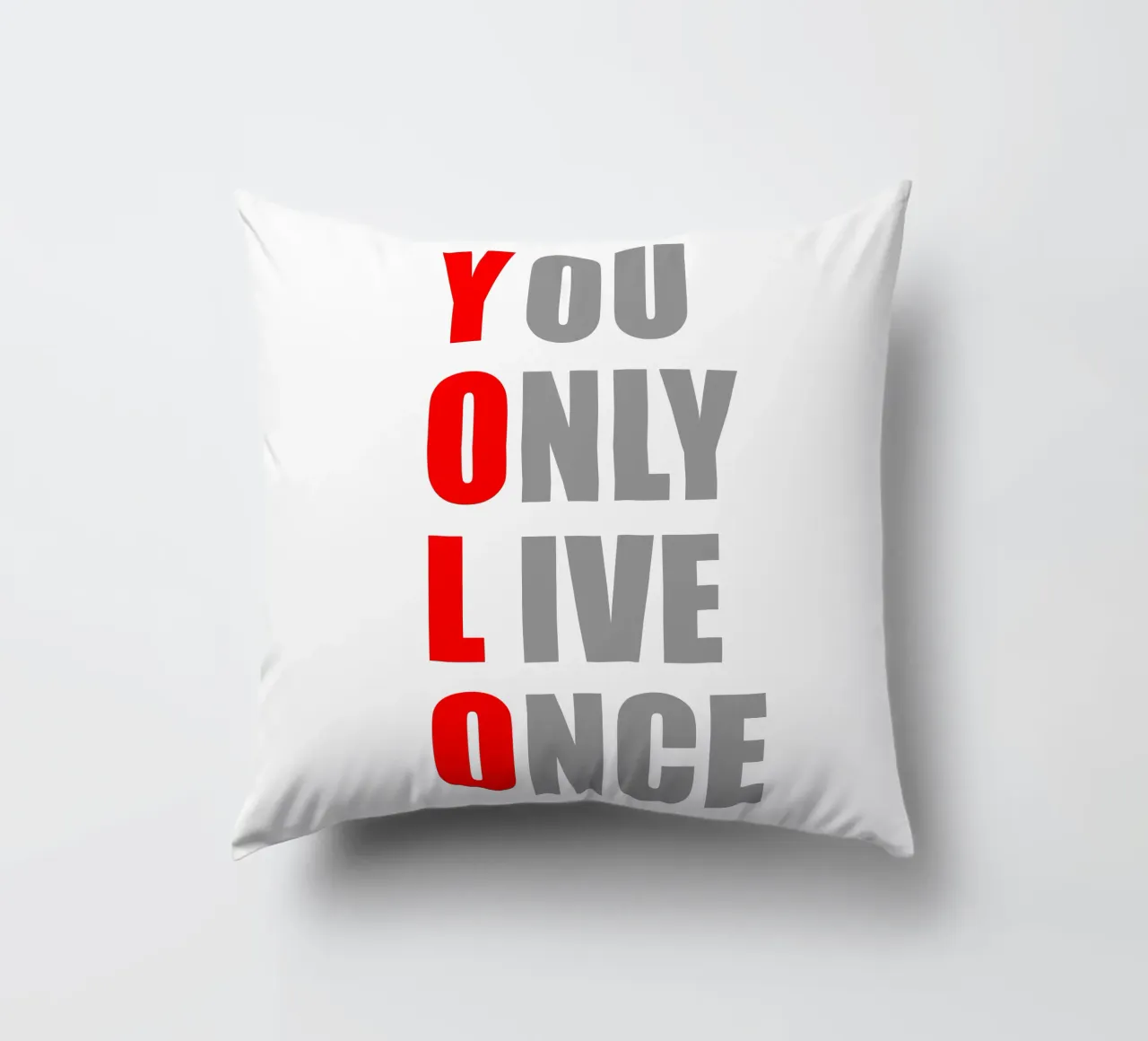 YOLO | You Only Live Once | Shirt Design Kissen von Autofocus