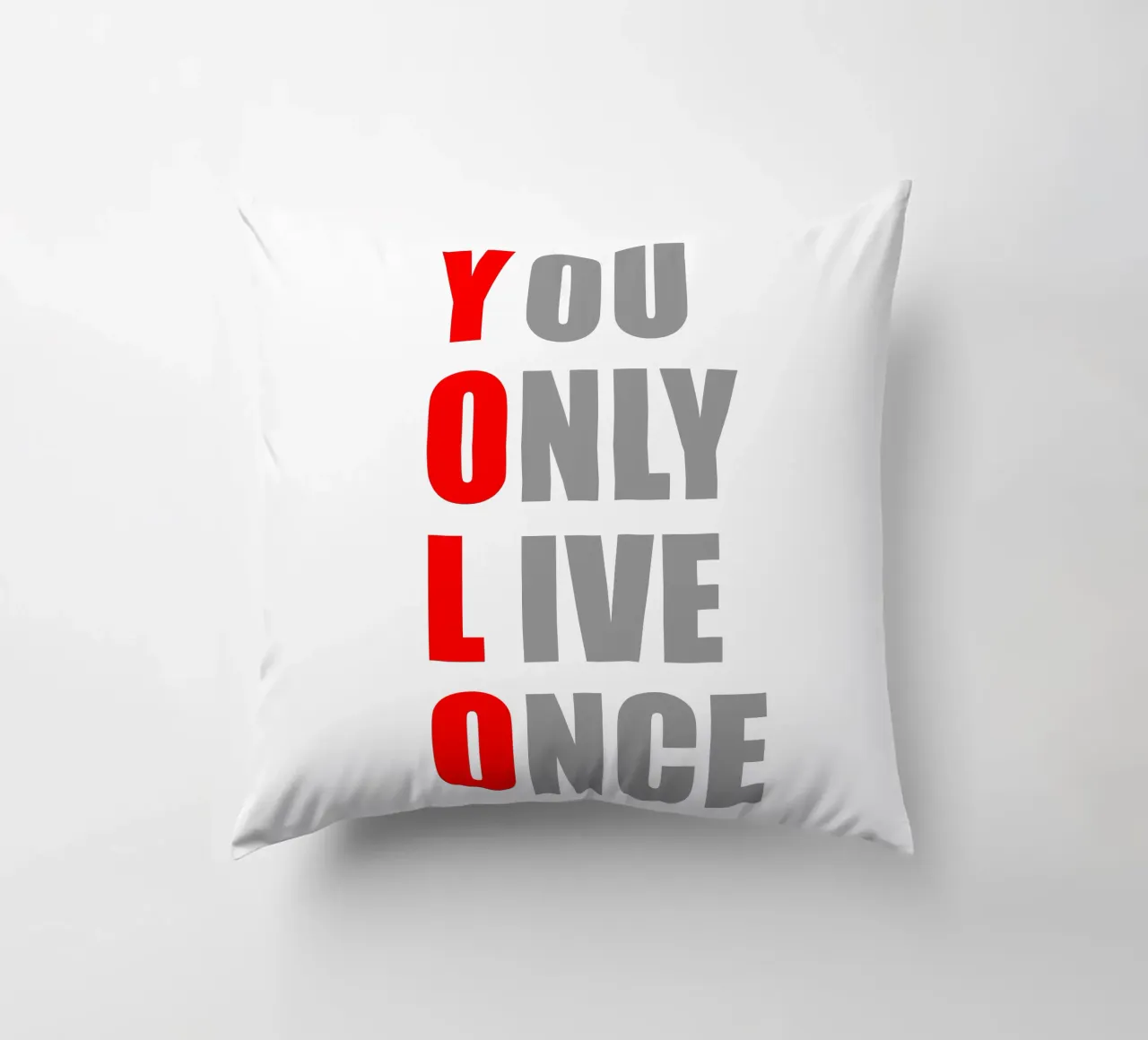 YOLO | You Only Live Once | Design per camicia cuscino da Autofocus