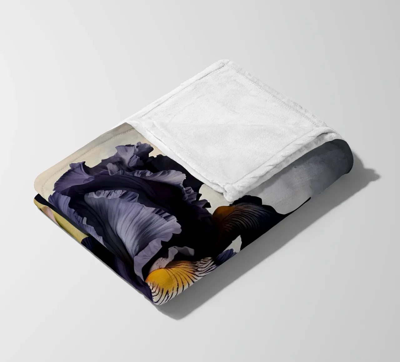 Black Iris Fleecedecke von Artistic-shop