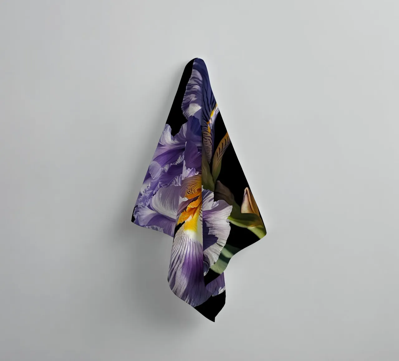 Iris Elegance towel by Artistic-shop