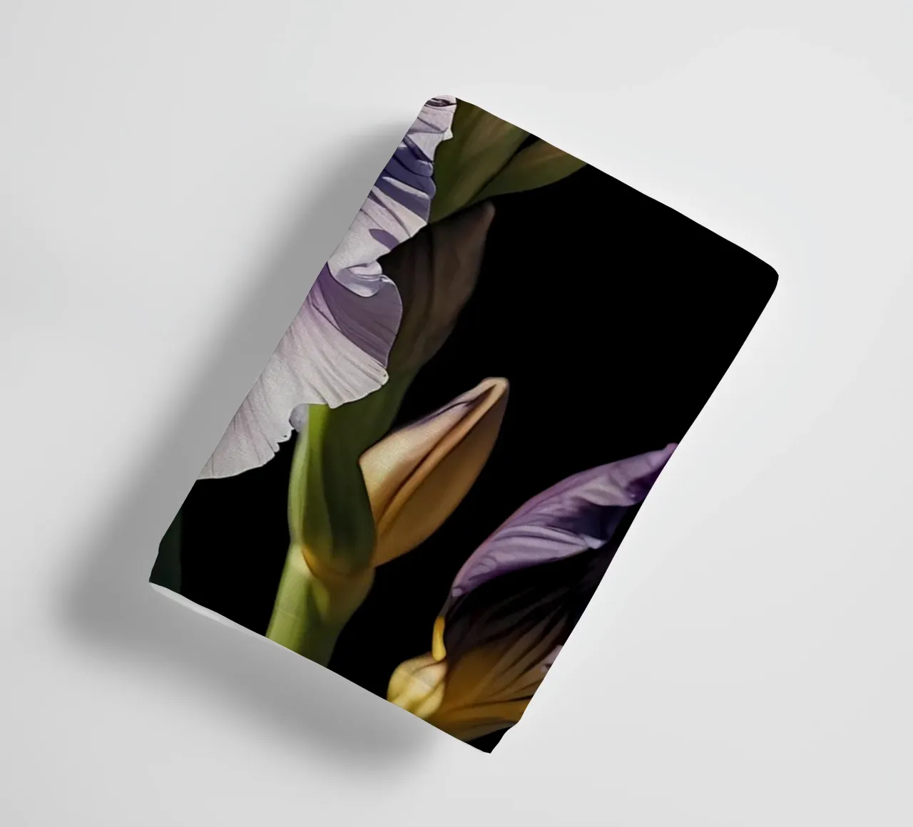 Iris Elegance towel by Artistic-shop