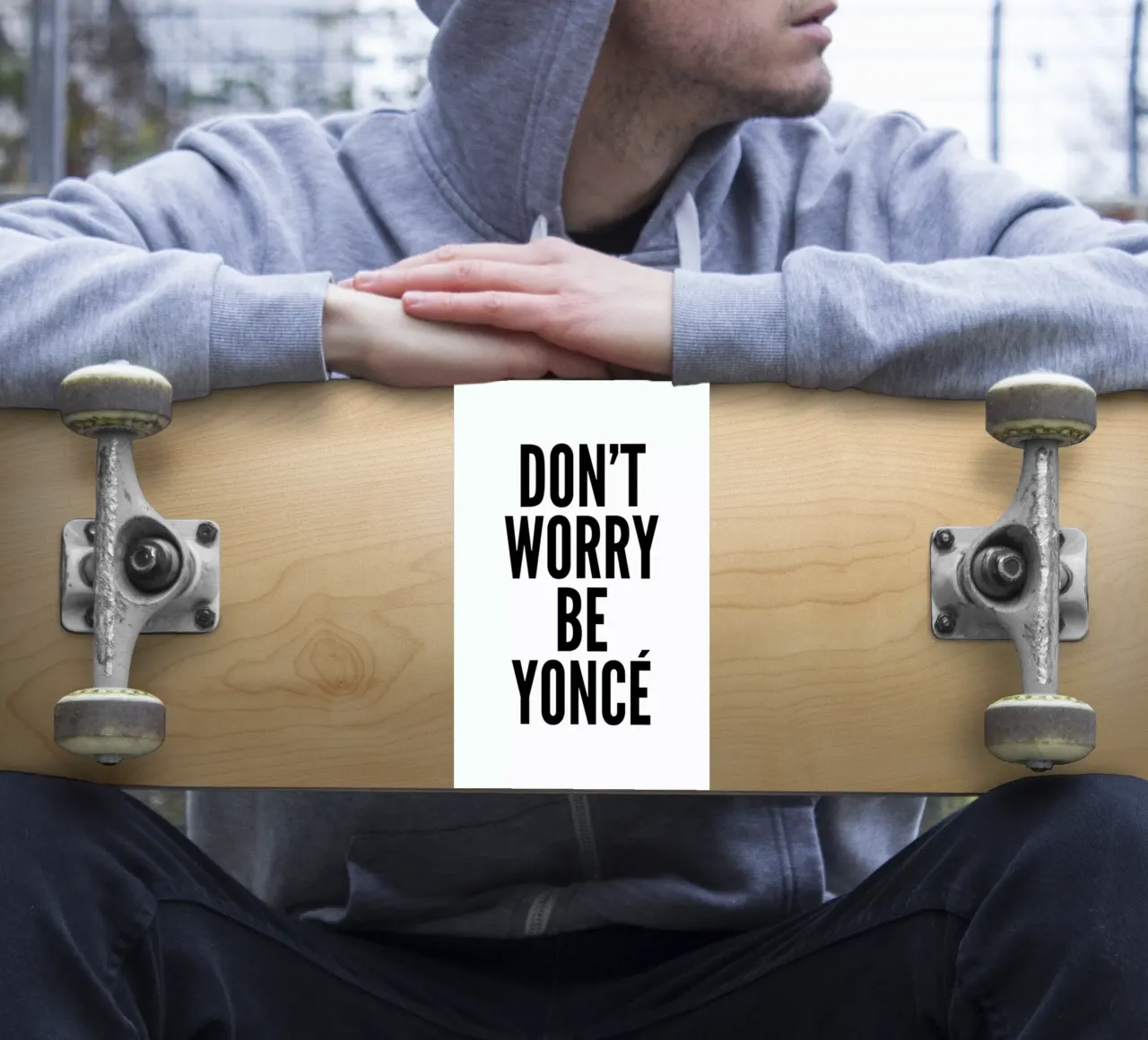 dwb sticker van Mottos by Sinan Saydik