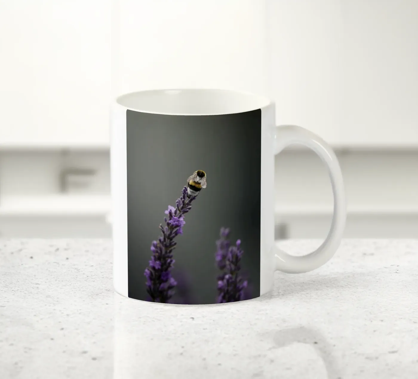 Calabrone tazza in ceramica da Tom's Wildlife