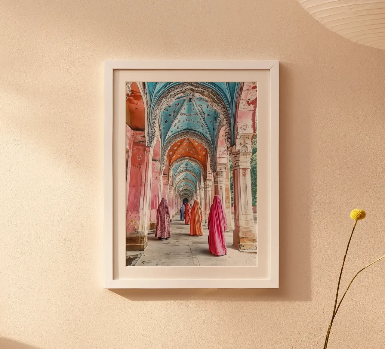 Donne che camminano tra gli archi - Collezione Marrakesh carta hahnemühle da Conde Arte