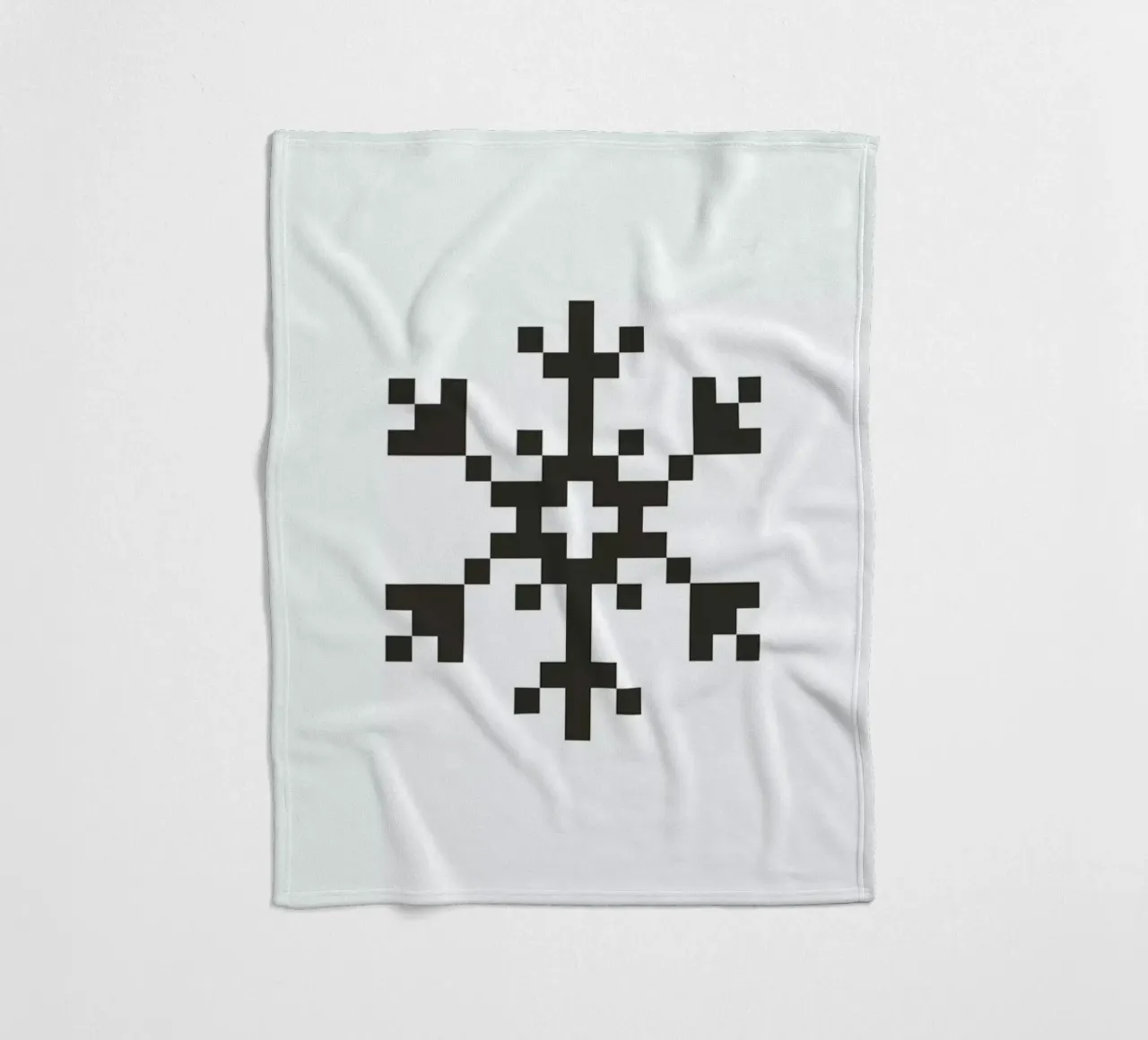 Black Snowflake 2 coperta in pile da Studio One