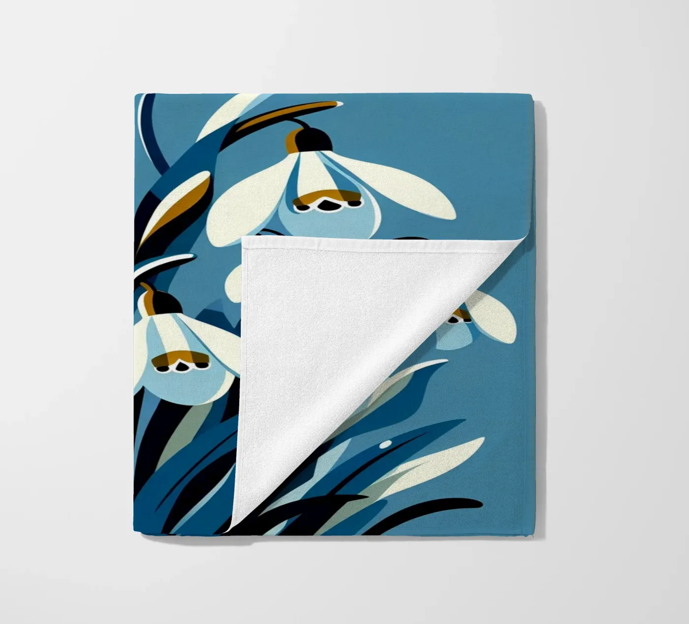 Snowdrops strandhanddoek van Digital Naive