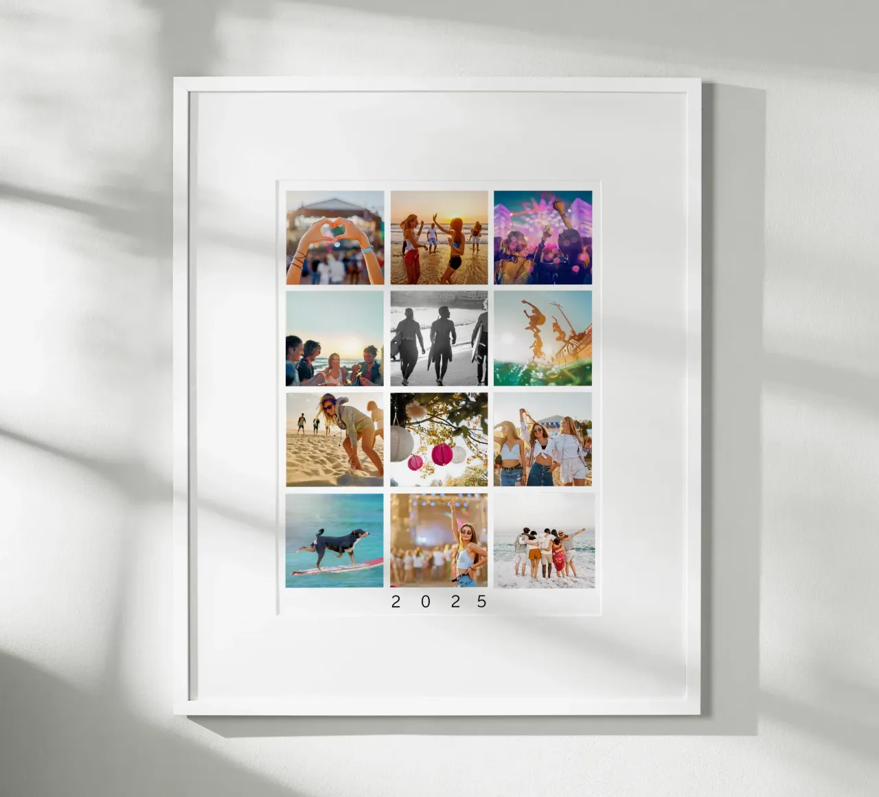 Your Story - personalisiert poster con telaio in legno da WORTSPIEL