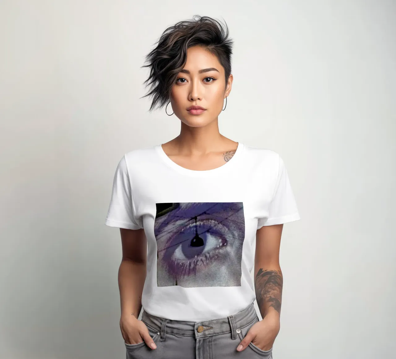 Reflex Eye women's fitted t-shirt by Sattrup & Høst