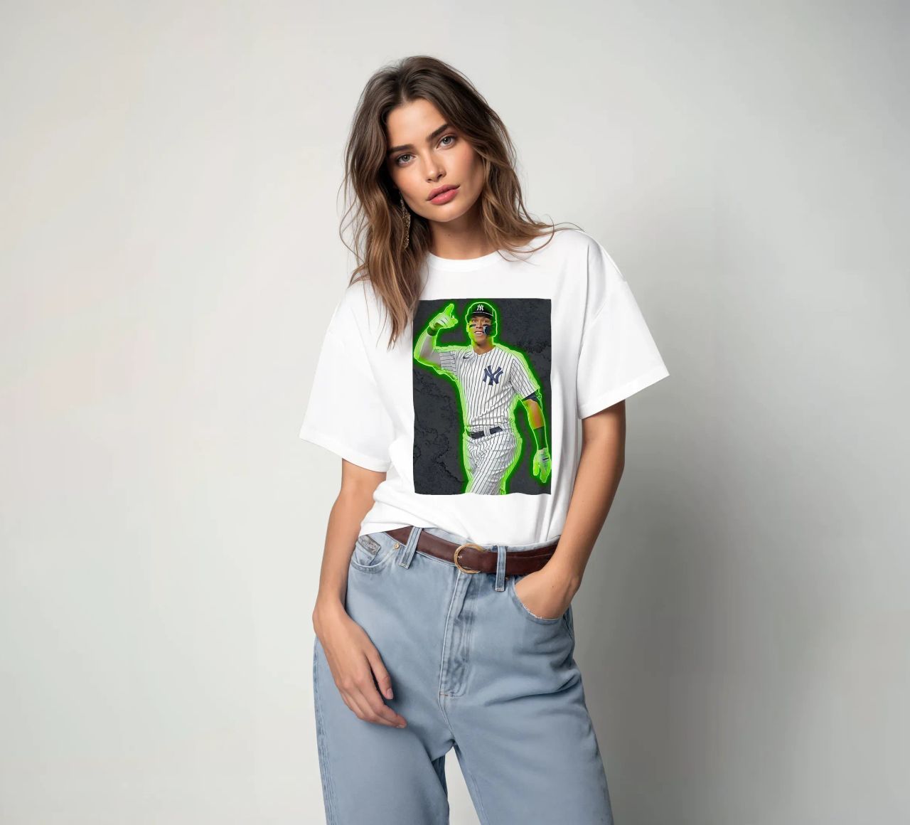 Arte di Aaroon Judge t-shirt da neonartroom