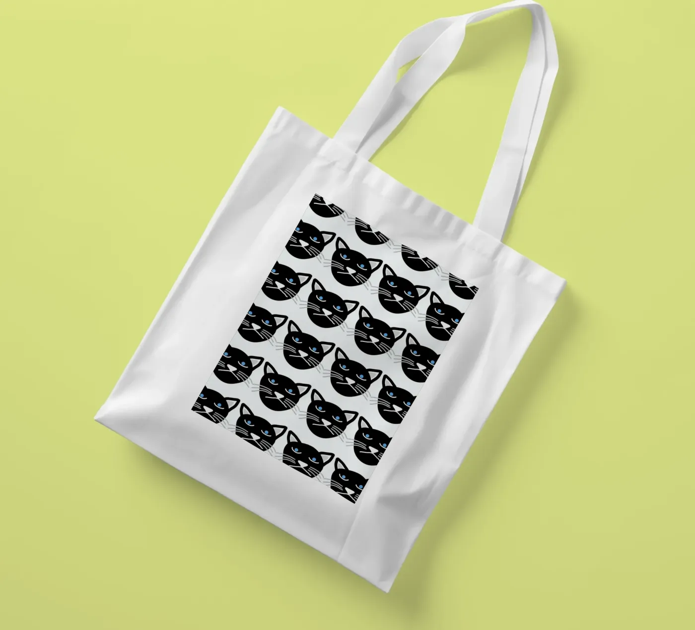 Grumpy Cat tote bag by Vasare Nar