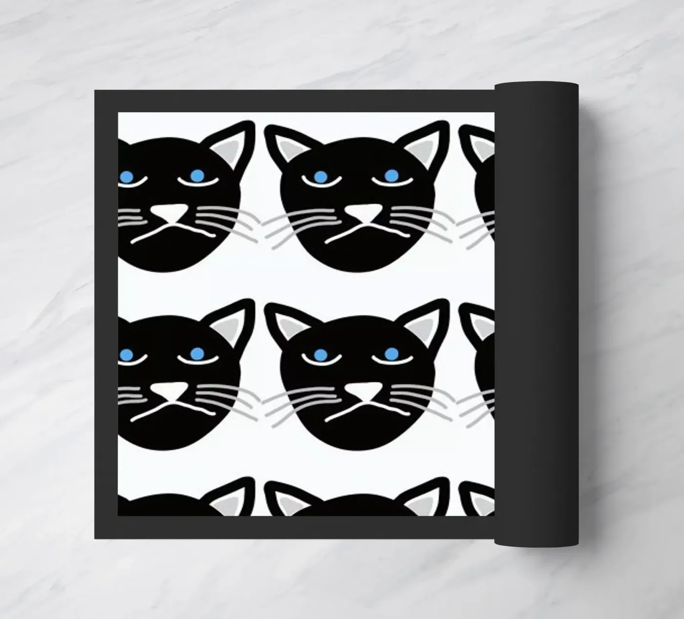 Grumpy Cat Fußmatte von Vasare Nar