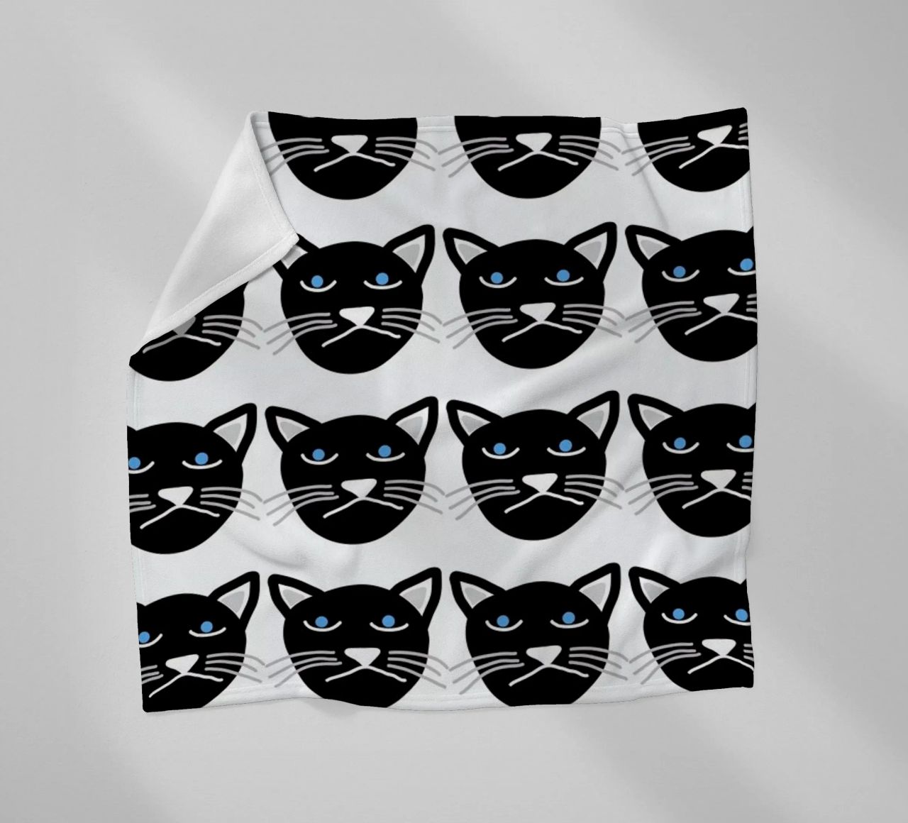 Grumpy Cat coperta in pile da Vasare Nar