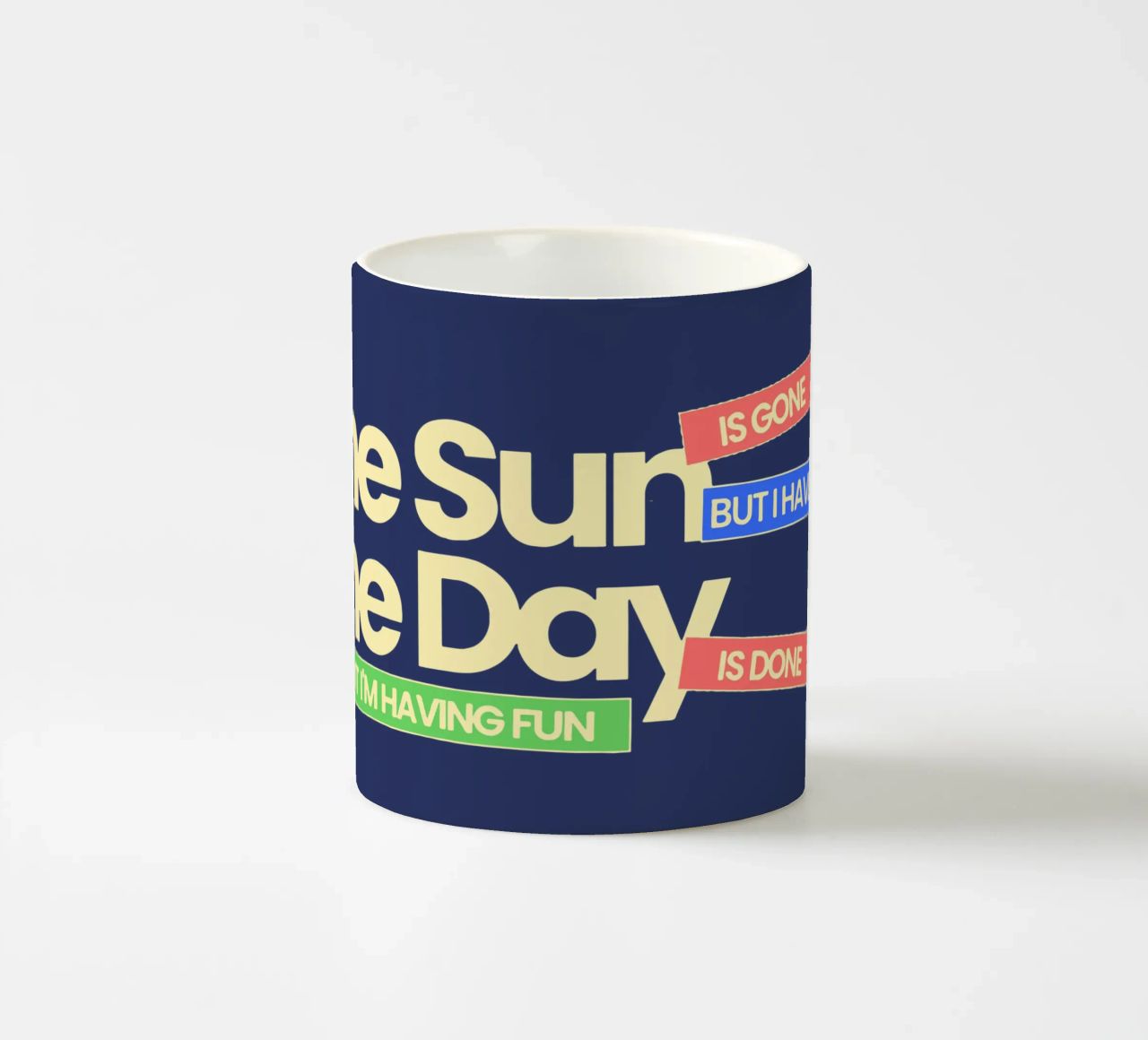 Il sole non c'è più, ma ho una luce tazza in ceramica da Gunawan Rb