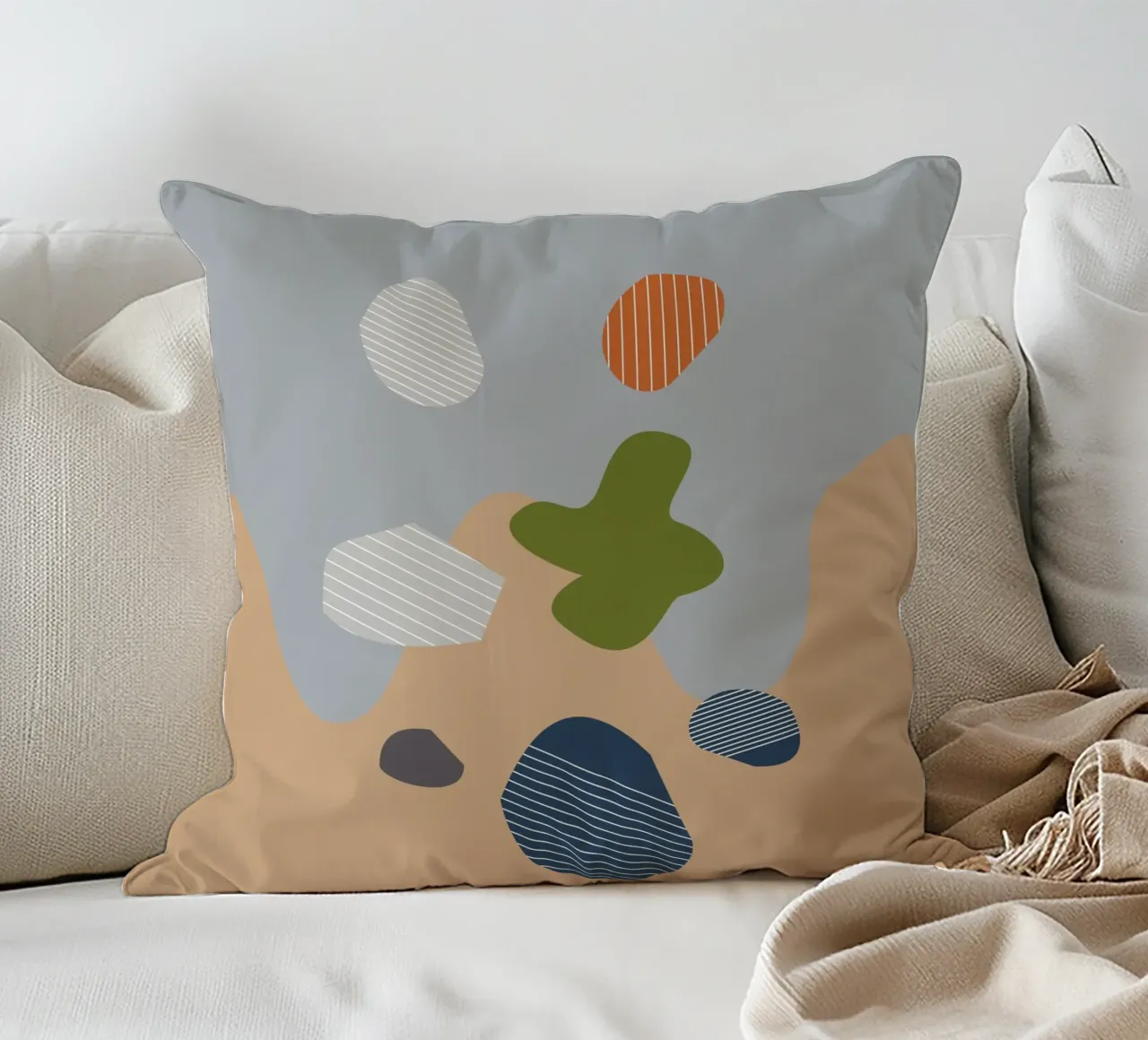 Fall Winter Abstract cuscino da KHouse Studio