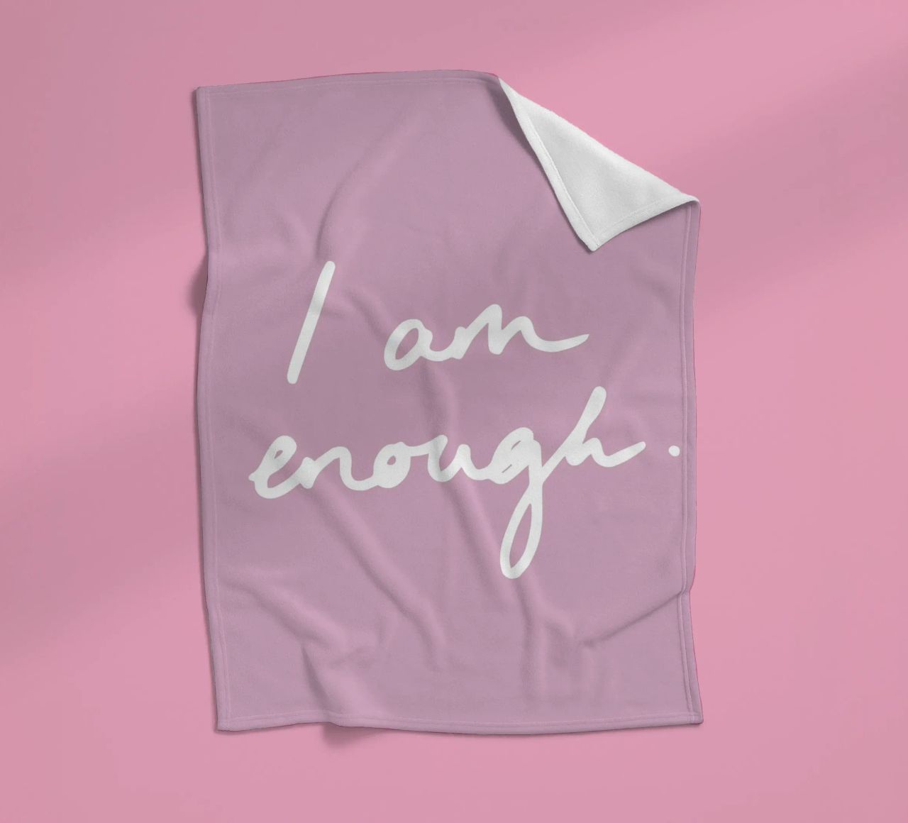I am enough 1 coperta in pile da Studio Memb