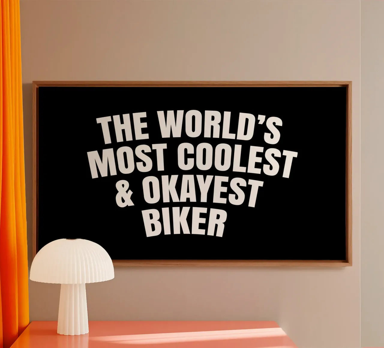 World's most coolest and okayest biker tela con Cornice a cassetta da happieeagle