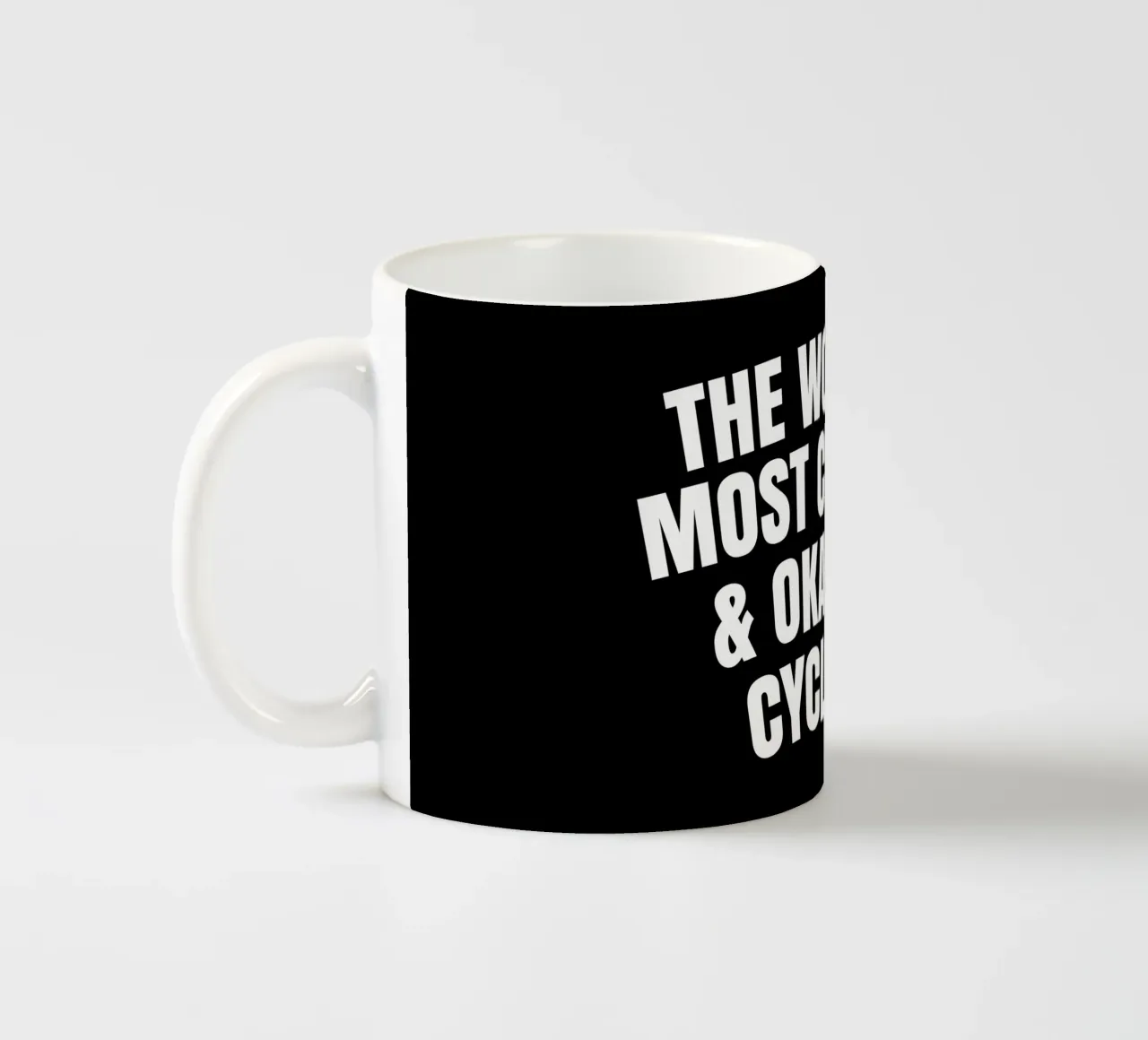 The world's most coolest and okayest cyclist mug en céramique de happieeagle