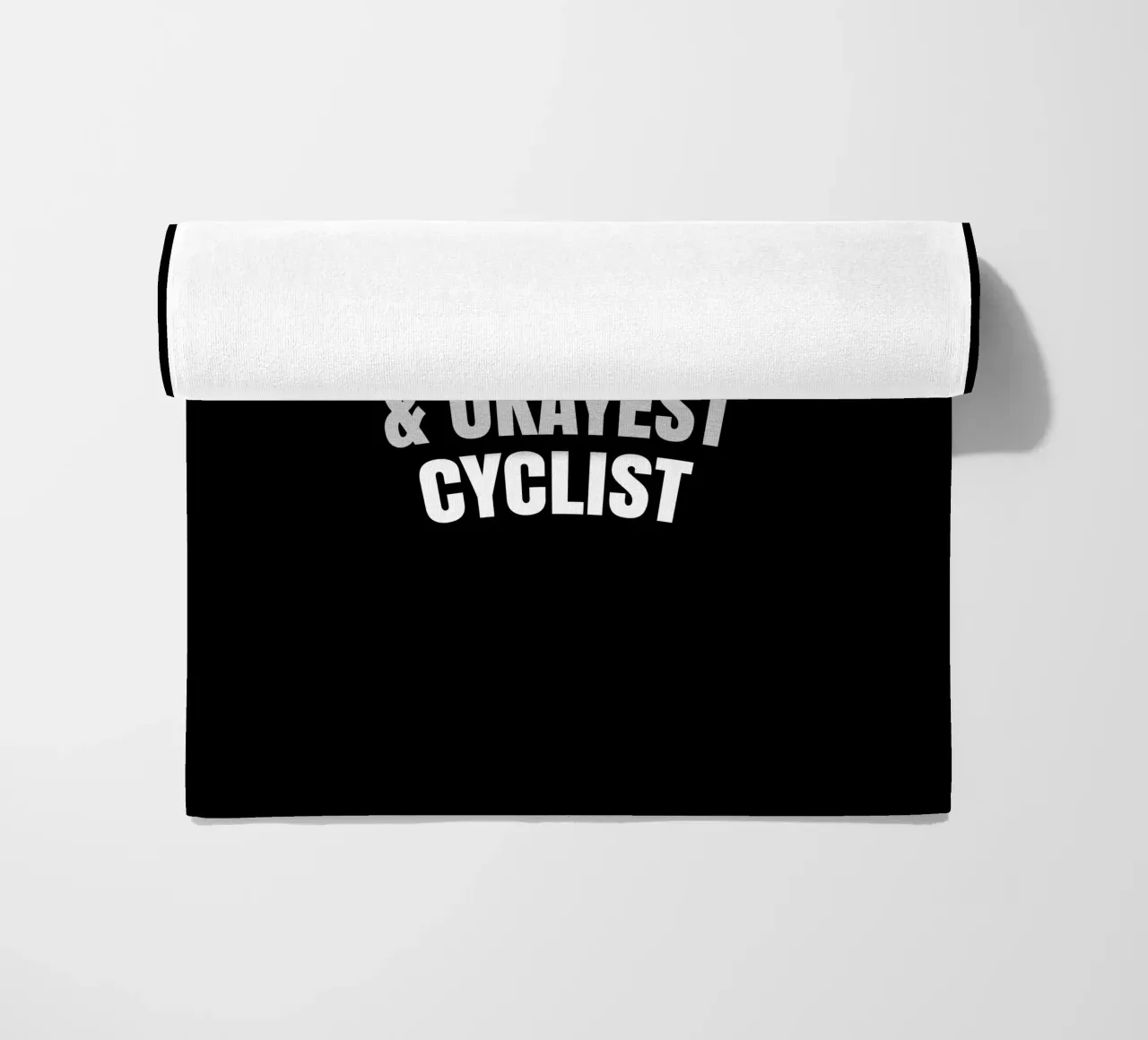 The world's most coolest and okayest cyclist serviette de plage de happieeagle