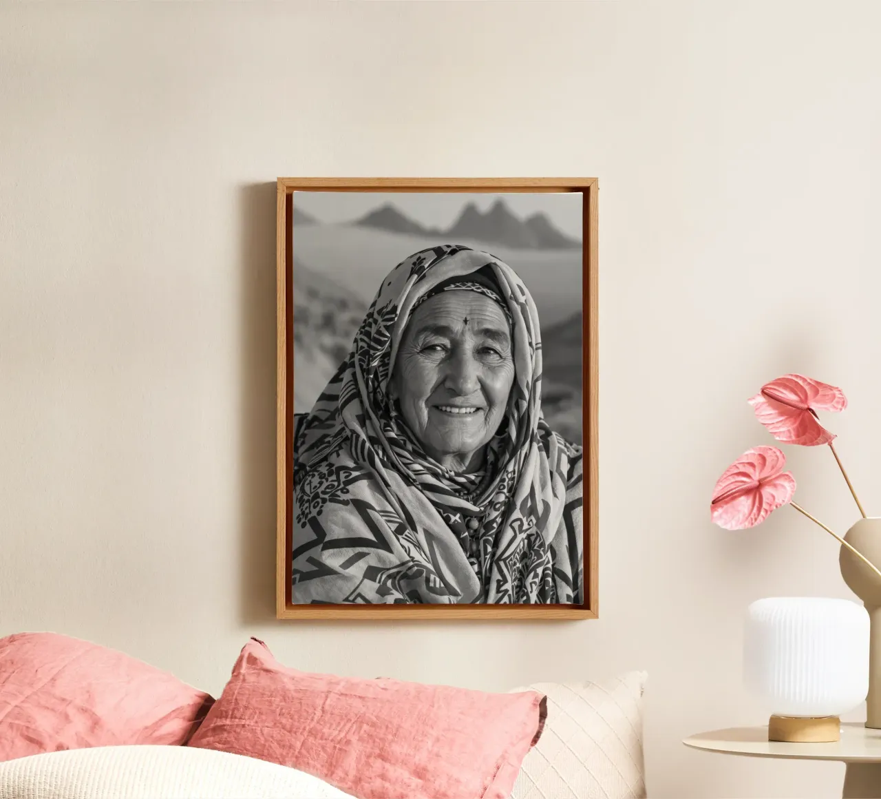 Anzar - Ritratto di una donna amazigh tela con Cornice a cassetta da Amazigh