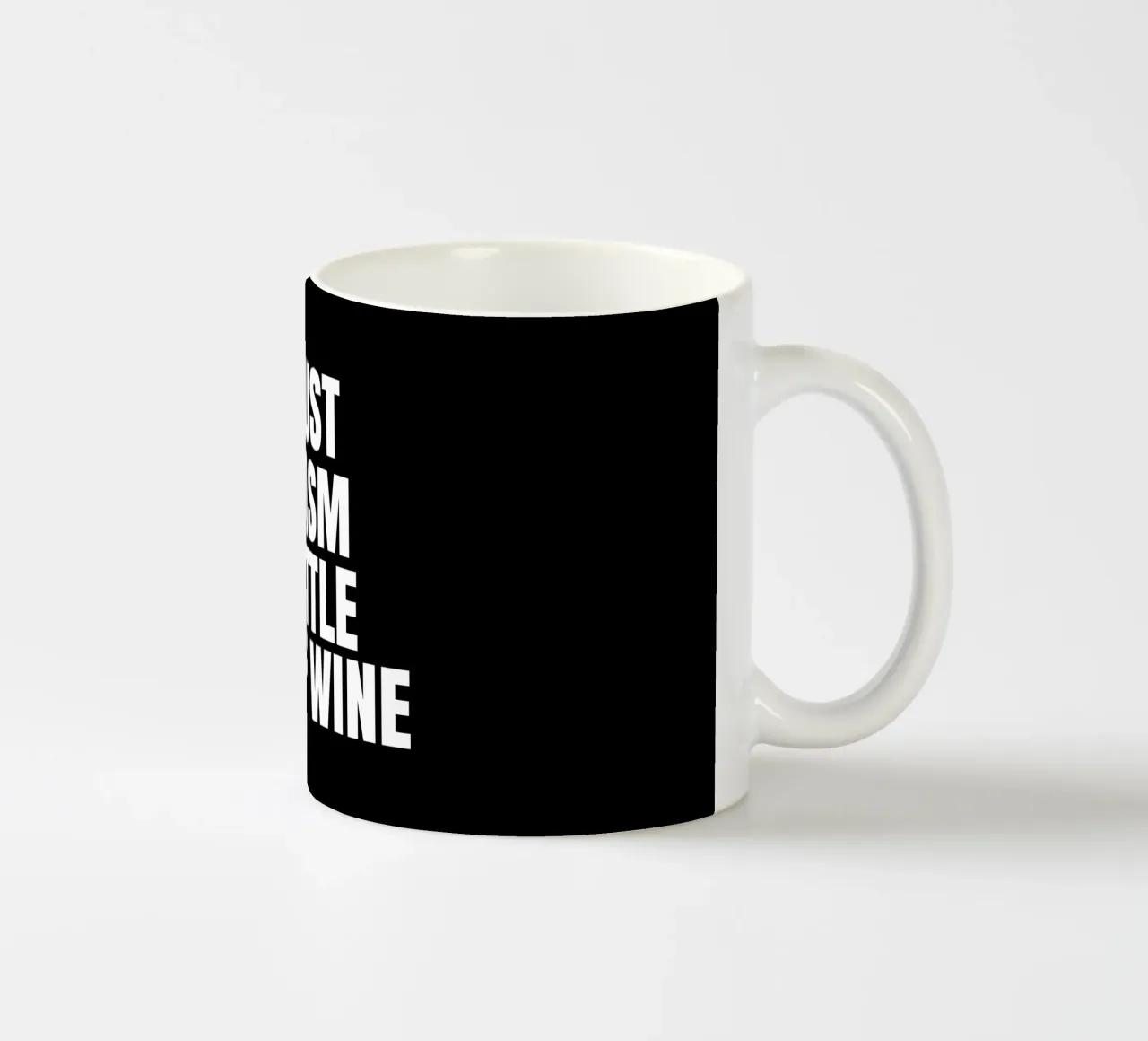 It's just sarcasm and a little bit of wine Keramik Tasse von happieeagle