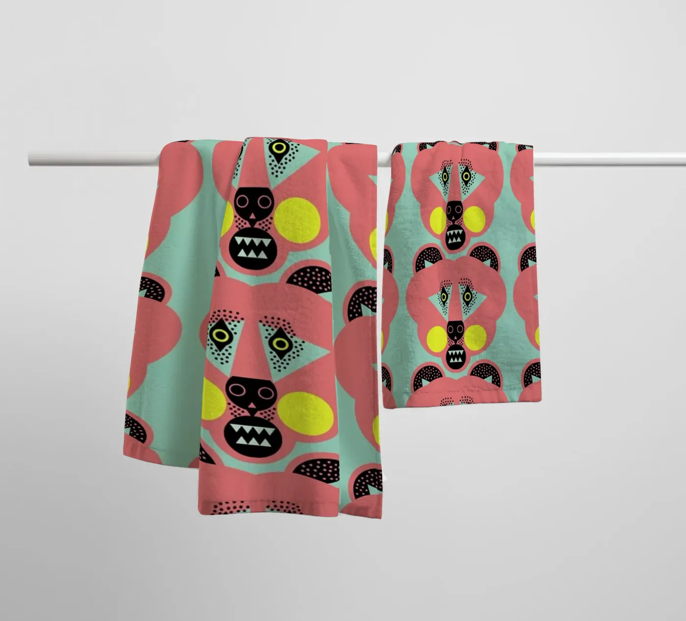 Bear Necessities badhanddoek van Gareth Pollock Design