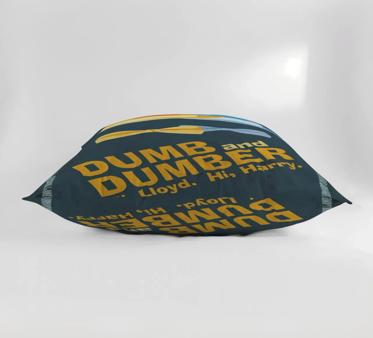 Dumb And Dumber cuscino da Aycan Elijah Yilmaz