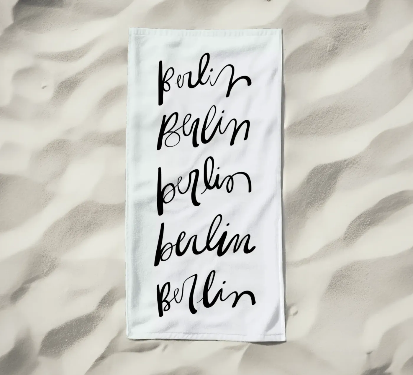 Berlin Typography telo mare da Kristen Polsinelli