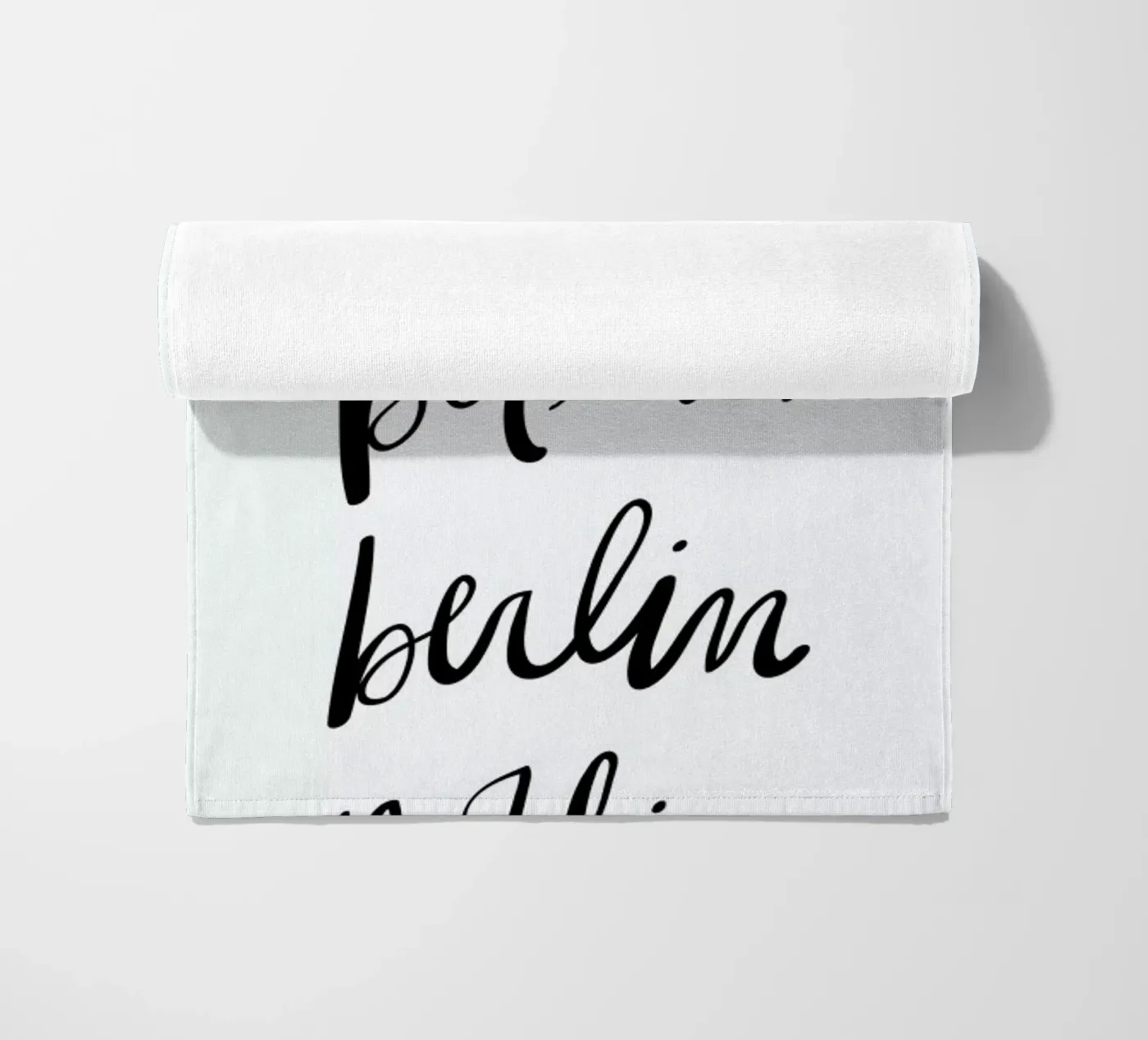 Berlin Typography telo mare da Kristen Polsinelli