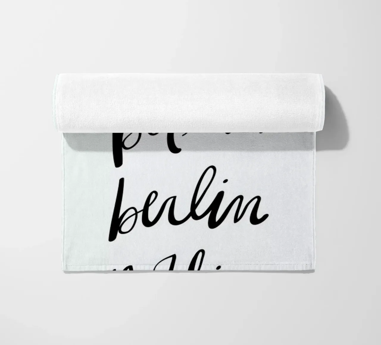 Berlin Typography telo mare da Kristen Polsinelli