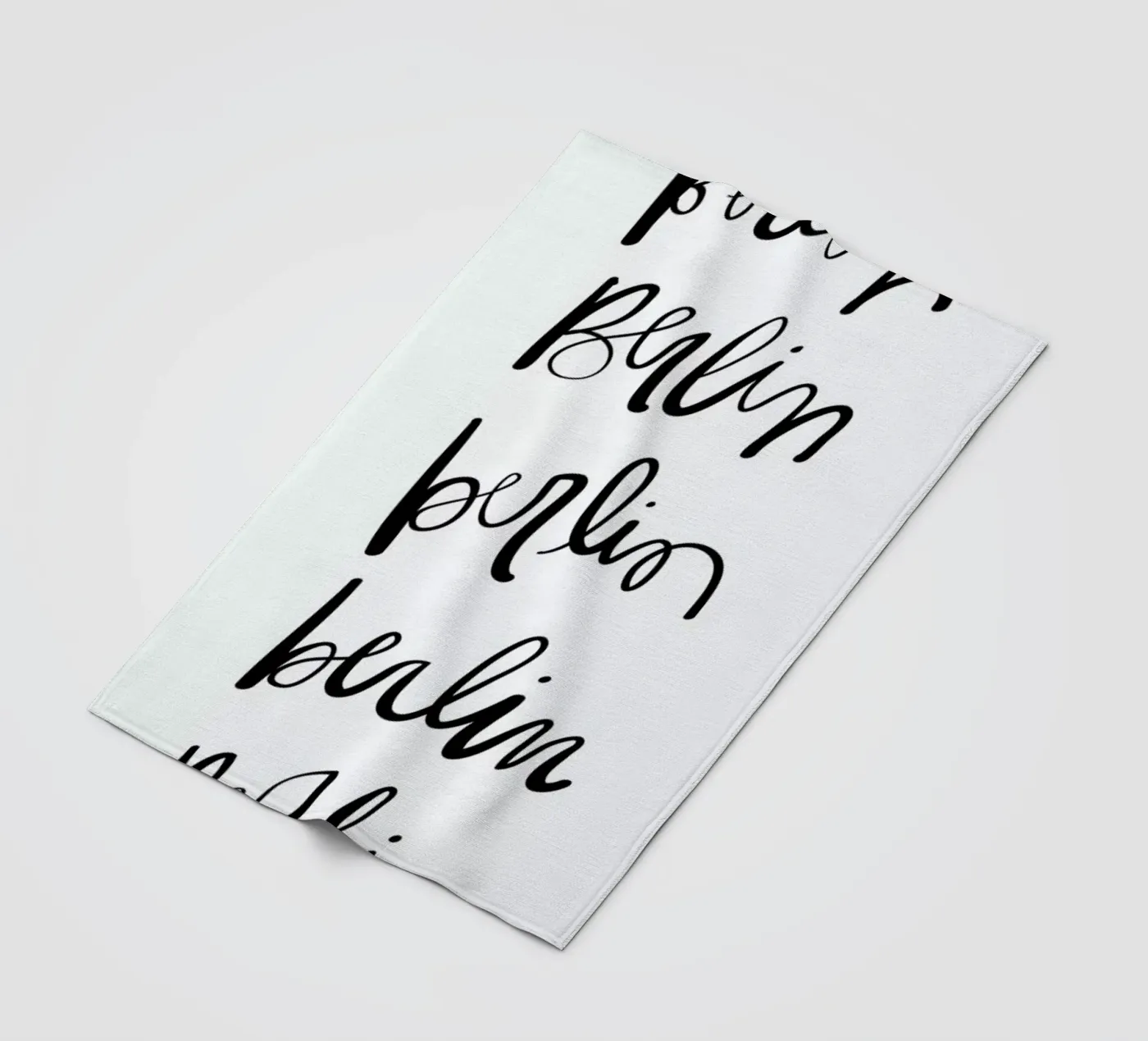 Berlin Typography fleecedeken van Kristen Polsinelli