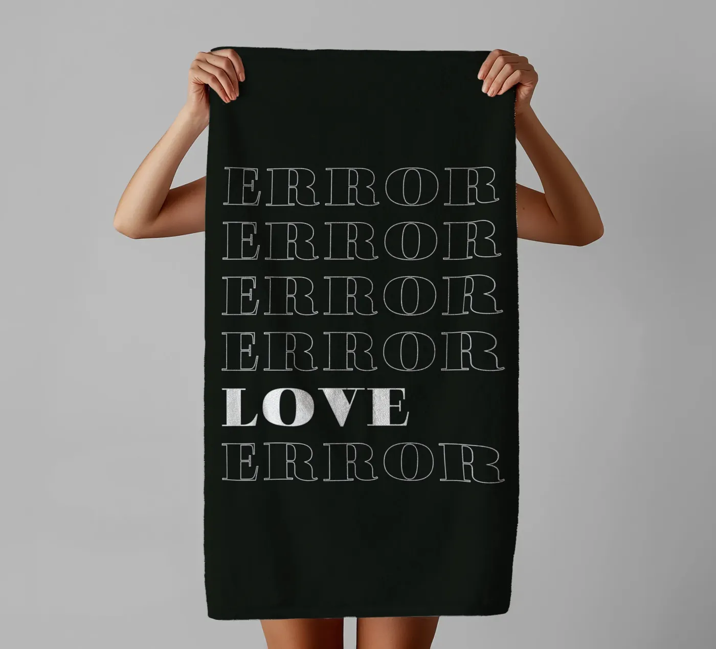 error error love error asciugamano da bagno da Daily Inspiration