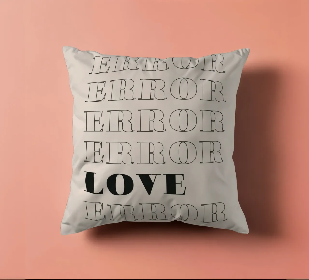 error error love error kussen van Daily Inspiration