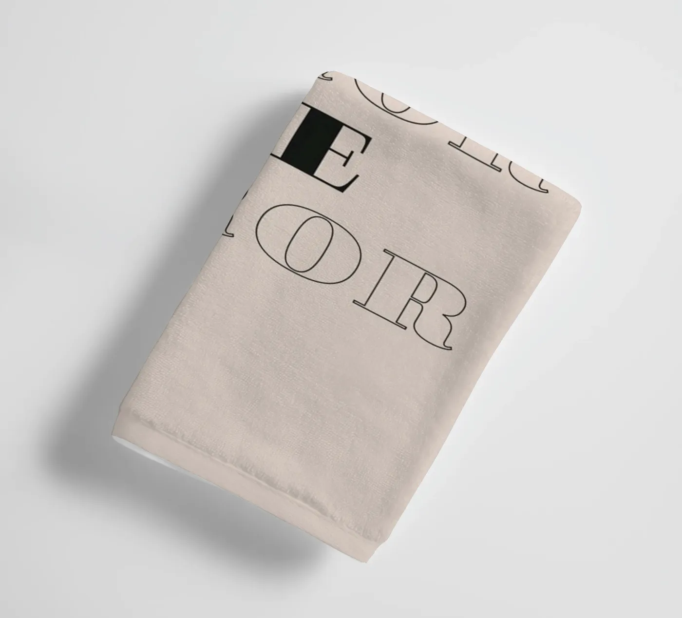 error error love error Handtuch von Daily Inspiration