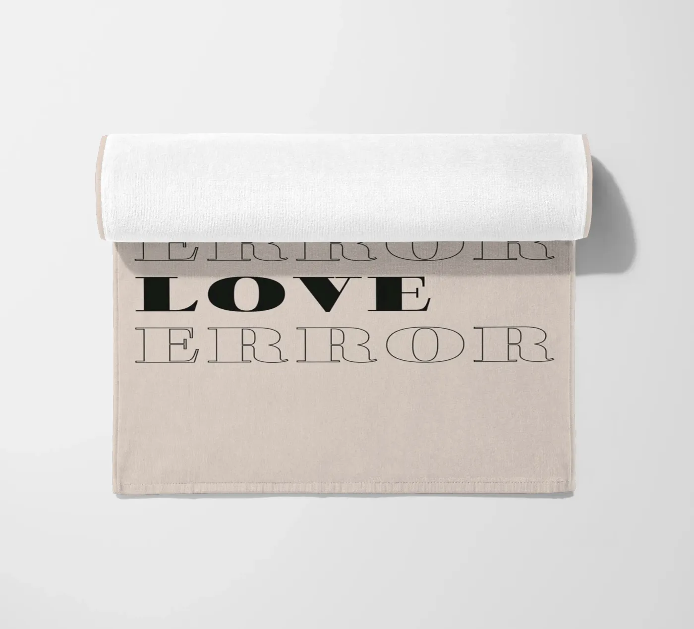 error error love error Strandtuch von Daily Inspiration