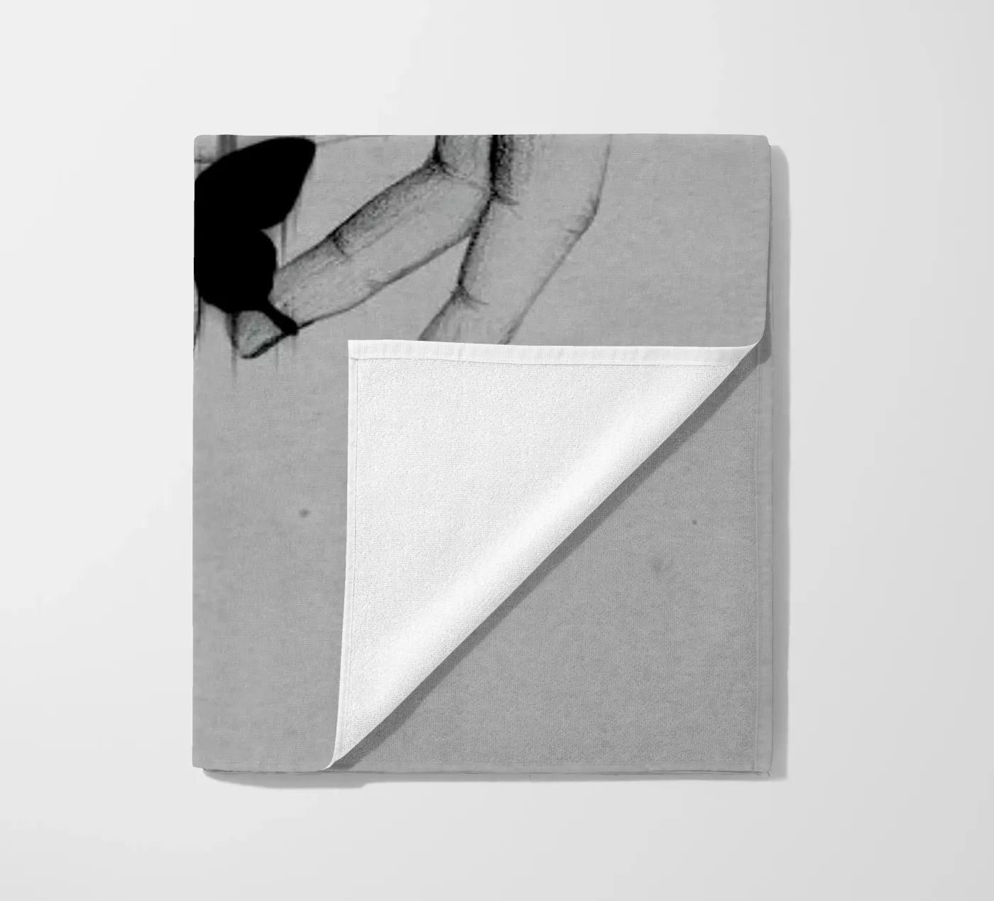 Creator 1 Strandtuch von The White Deer