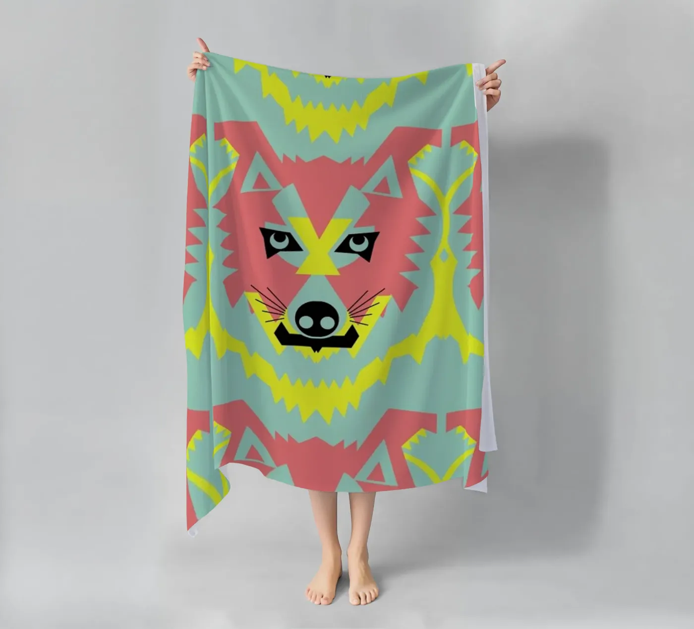 Wolf Pack strandhanddoek van Gareth Pollock Design