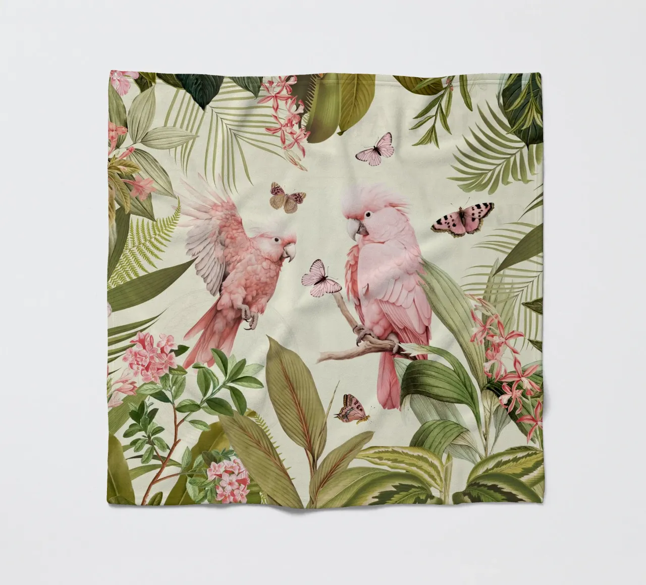 Nostalgici pappagalli rosa danzano in un giardino della giungla tropicale 1 coperta in pile da Vintage World - Uta Naumann