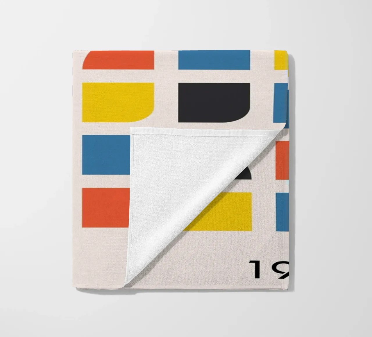Grafica Bauhaus 1919 - Design geometrico moderno telo mare da Whole©