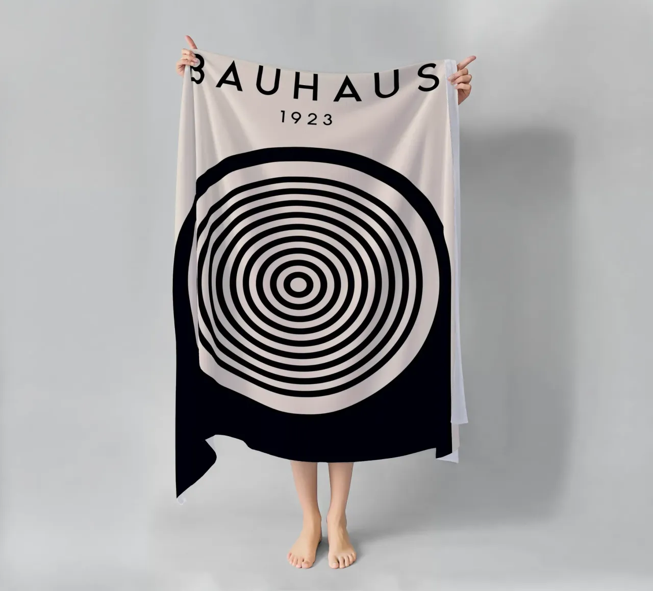 Grafica Bauhaus 1923 - Design minimalista in bianco e nero telo mare da Whole©