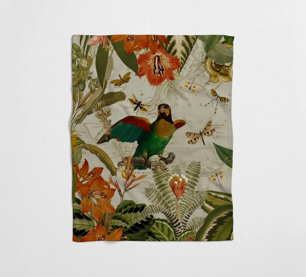 Pappagalli esotici colorati e nostalgici in una giungla tropicale coperta in pile da Vintage World - Uta Naumann
