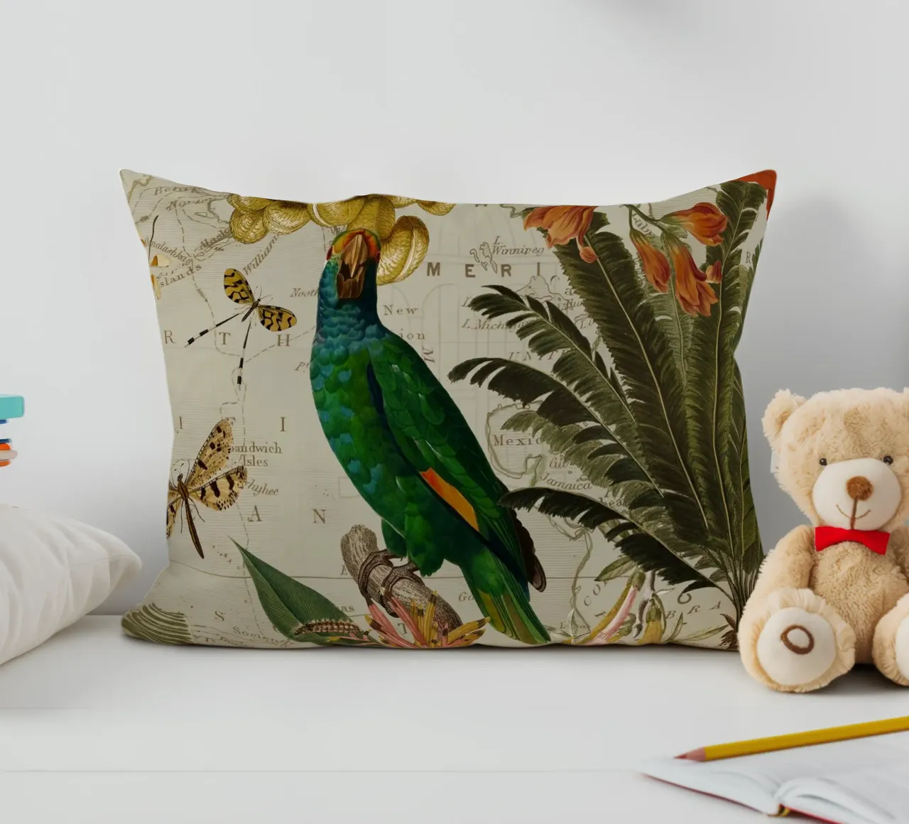 Pappagallo esotico colorato e nostalgico in una giungla tropicale 2 cuscino da Vintage World - Uta Naumann
