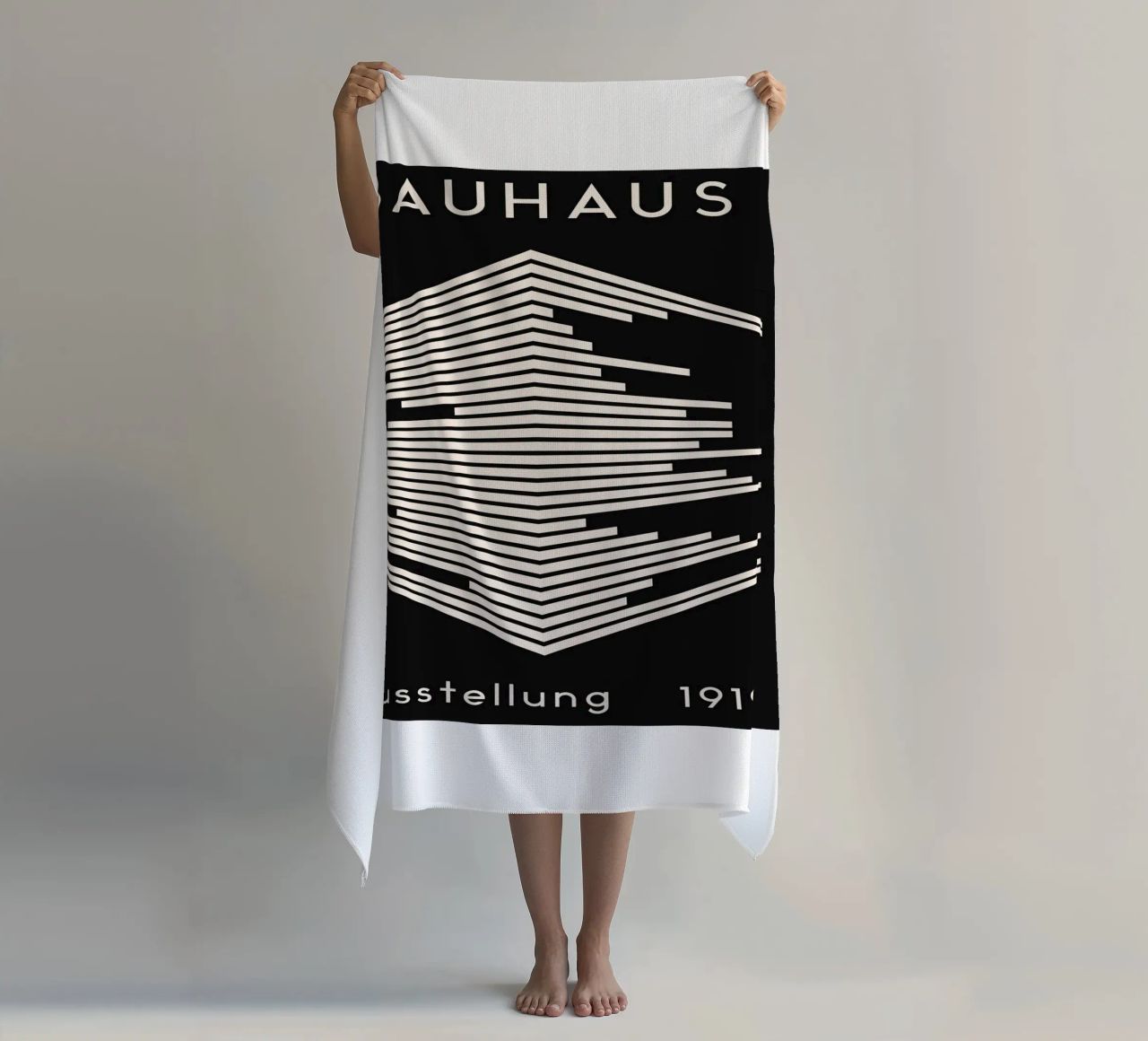 Mostra Bauhaus 1919 - Design a linee geometriche telo mare da Whole©