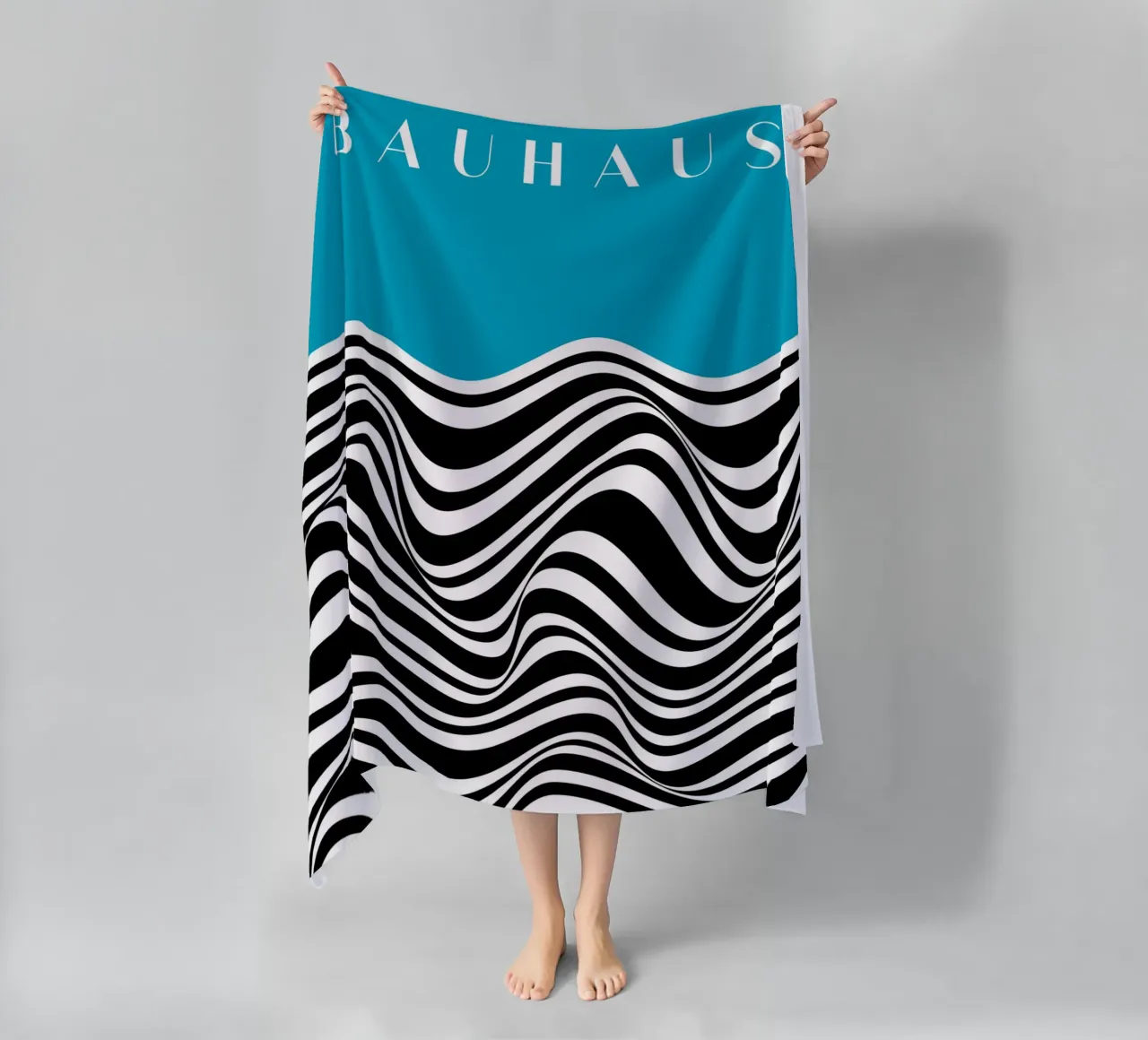 Bauhaus Wave Design - Grafica astratta in bianco e nero telo mare da Whole©