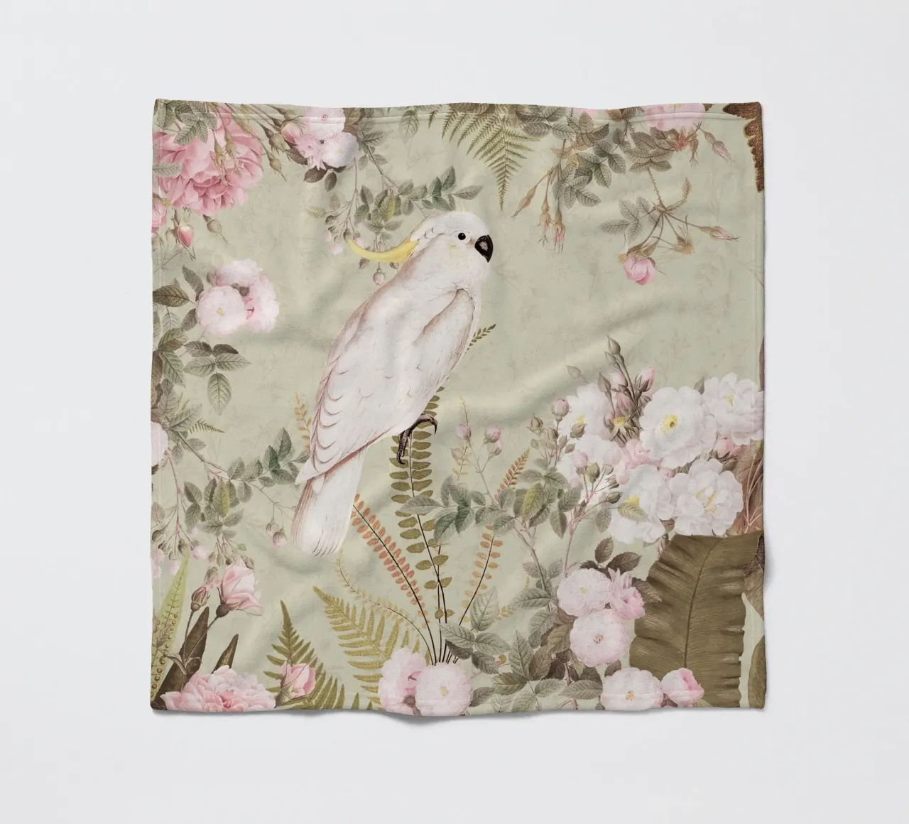 Cacatua esotici d'epoca in una splendida giungla di rose 2 coperta in pile da Vintage World - Uta Naumann