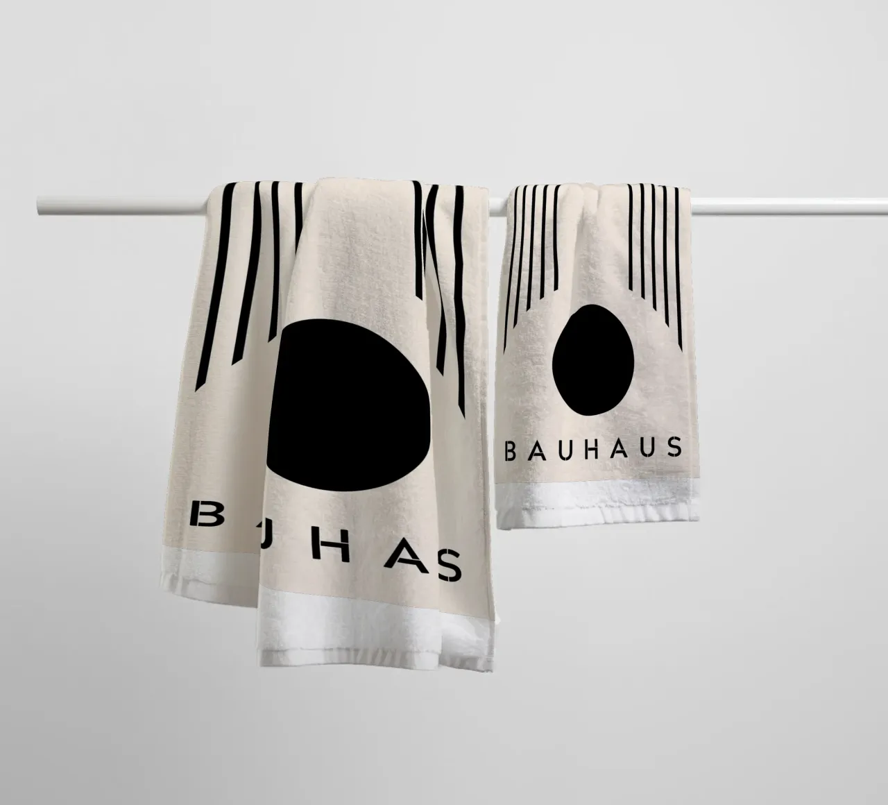 Arco di cerchio Bauhaus - Design minimalista in bianco e nero asciugamano da bagno da Whole©